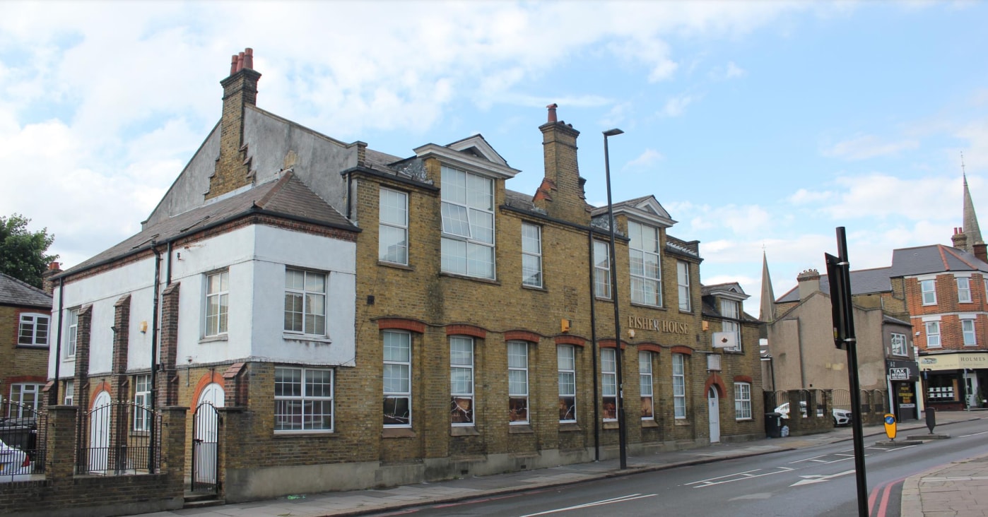 32 Mitcham Ln, London for sale Primary Photo- Image 1 of 1