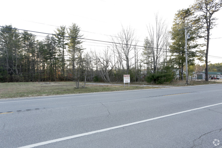 900 Main St, Oxford, ME for sale - Primary Photo - Image 1 of 1