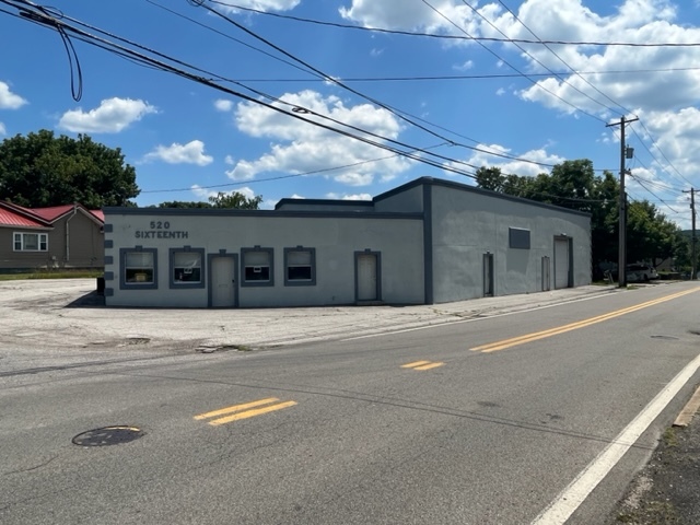 520 16th St, Dunbar, WV for sale Building Photo- Image 1 of 1