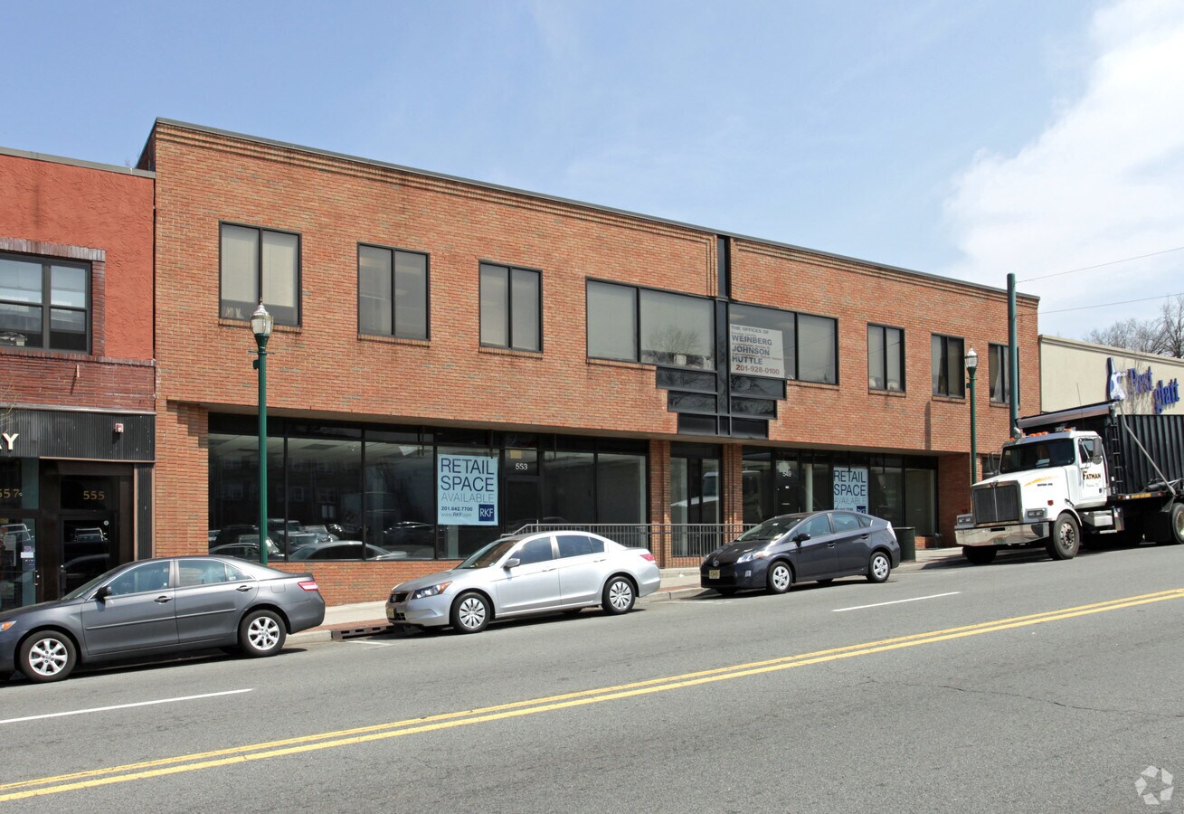 545553 Cedar Ln, Teaneck, NJ 07666 Office for Lease