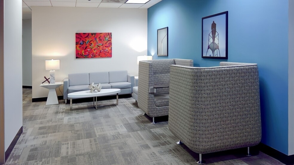 10432 Balls Ford Rd, Manassas, VA for lease - Interior Photo - Image 3 of 13