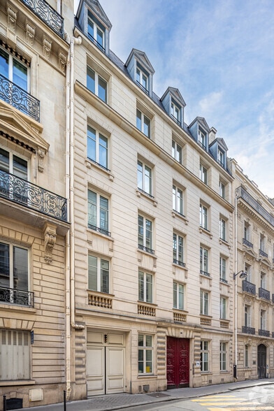 8 Rue Cambacérès, Paris for lease - Building Photo - Image 2 of 3