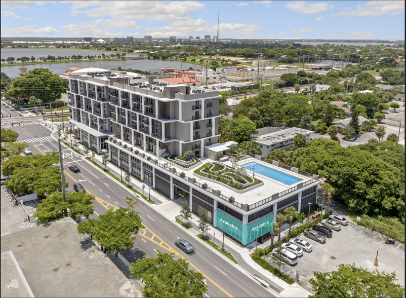 991 Banyan Blvd, West Palm Beach, FL for lease - Building Photo - Image 1 of 3