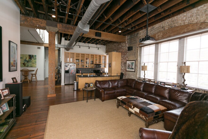 241 N Court St, Montgomery, AL for sale - Building Photo - Image 3 of 15