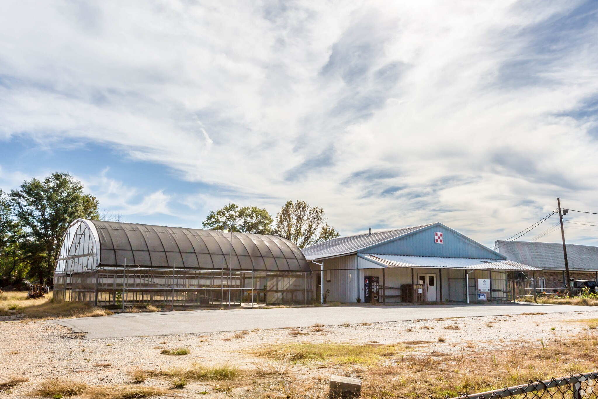 817 E Center St, Sheridan, AR for sale Primary Photo- Image 1 of 1