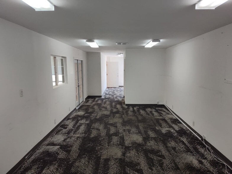 1381 Franquette Ave, Concord, CA for lease - Building Photo - Image 2 of 11