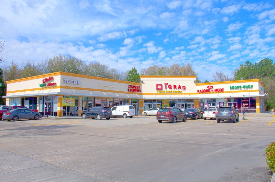 7031 FM 1960 Rd W, Humble, TX for sale - Building Photo - Image 1 of 1