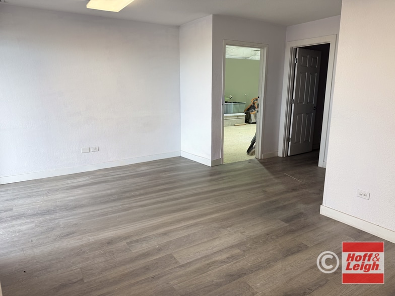 3911 Norwood Dr, Littleton, CO for lease - Interior Photo - Image 3 of 10