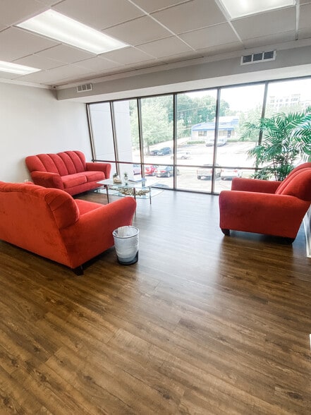 119 SW Maynard Rd, Cary, NC for sale - Building Photo - Image 3 of 8