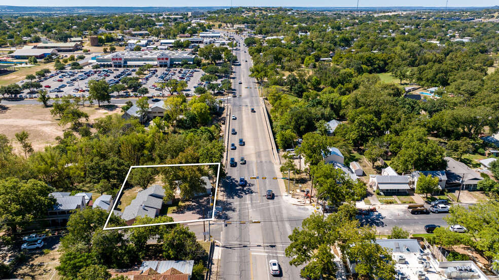 301 S Adams St, Fredericksburg, TX for sale - Building Photo - Image 2 of 67