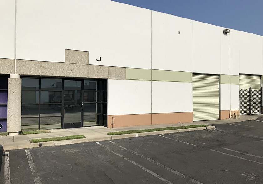 1020 Hamilton Rd, Duarte, CA for lease - Building Photo - Image 2 of 3