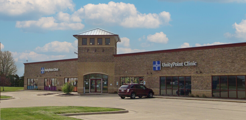 4170 Pennsylvania Ave, Dubuque, IA for lease - Primary Photo - Image 1 of 5