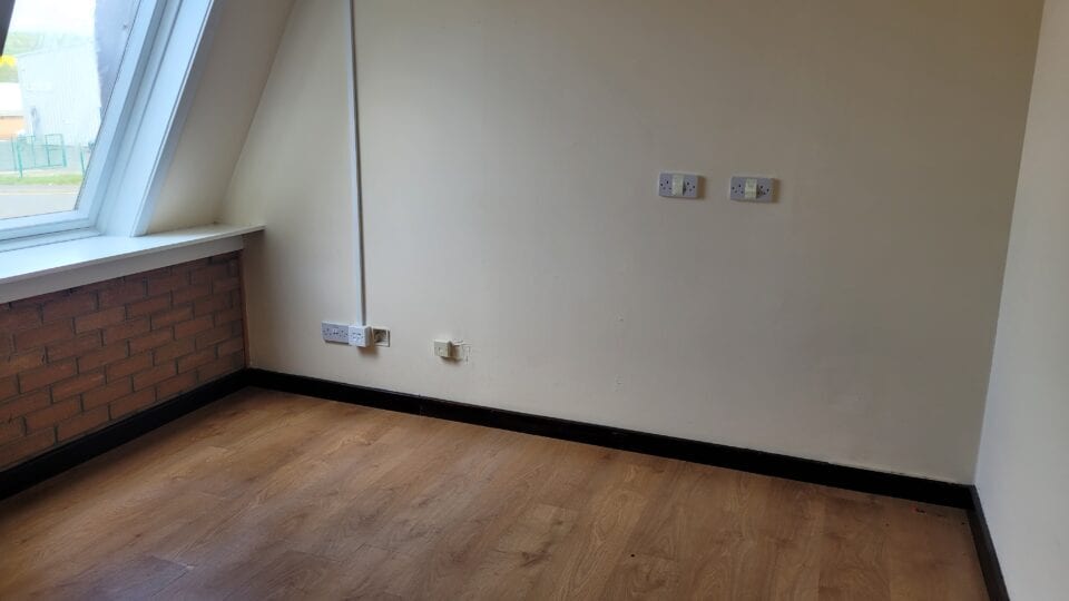 Mill Rd, Linlithgow for sale Interior Photo- Image 1 of 3