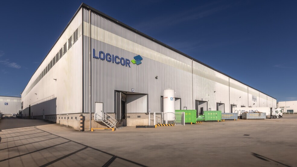 Camino Alovera, 5, Cabanillas del Campo, Guadalajara for lease - Construction Photo - Image 3 of 7