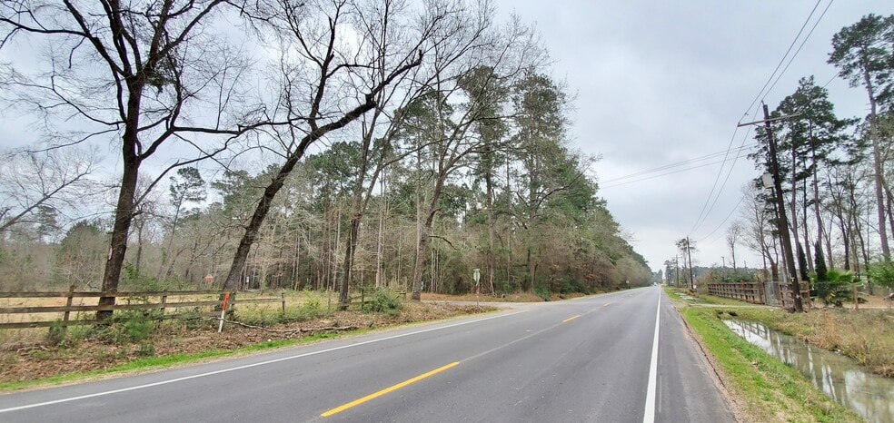 FM 1010, Cleveland, TX for sale - Primary Photo - Image 1 of 6