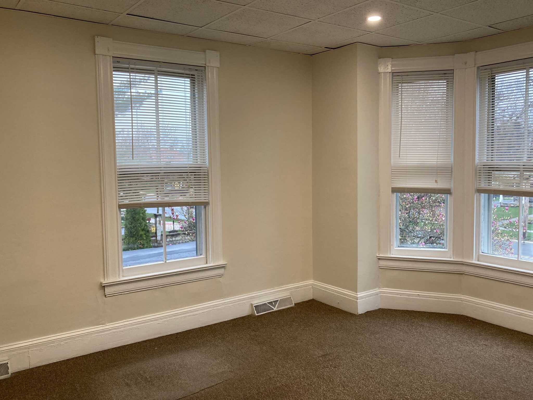 146 Maple Ave, Red Bank, NJ for lease Building Photo- Image 1 of 9