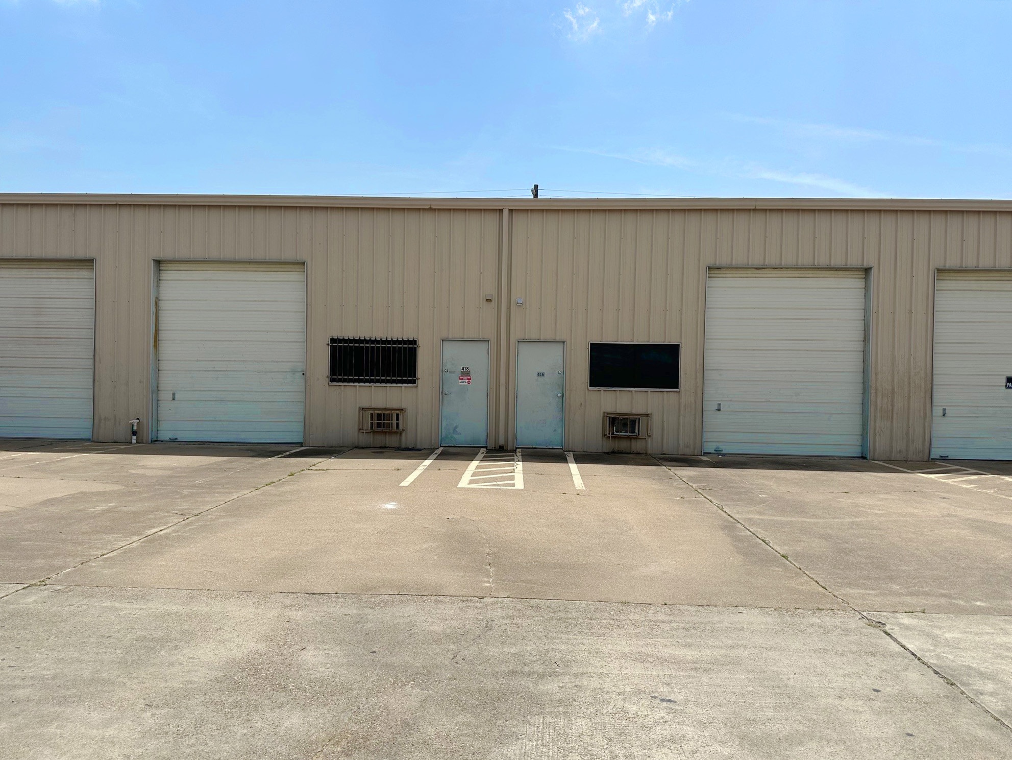 400 N 11th St, La Porte, TX for lease Interior Photo- Image 1 of 2