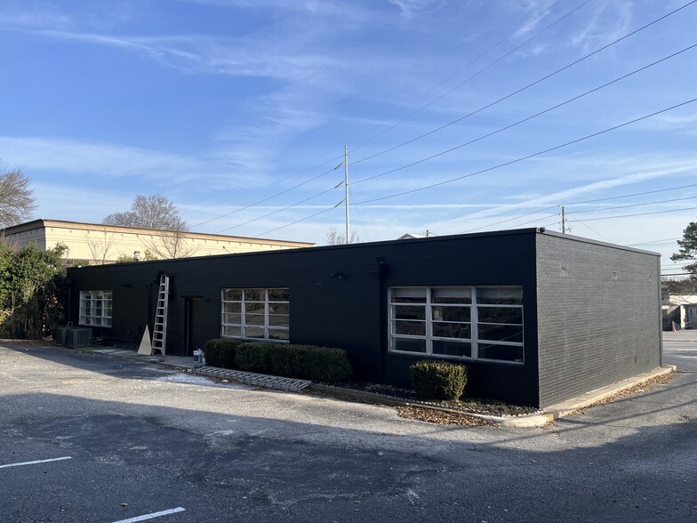 1916 Piedmont Rd NE, Atlanta, GA for sale - Building Photo - Image 3 of 5