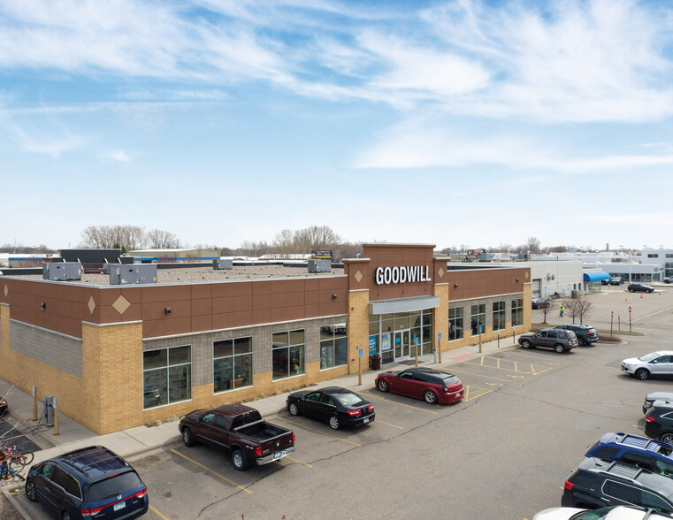 197 SW 19th St, Forest Lake, MN for sale - Primary Photo - Image 1 of 1