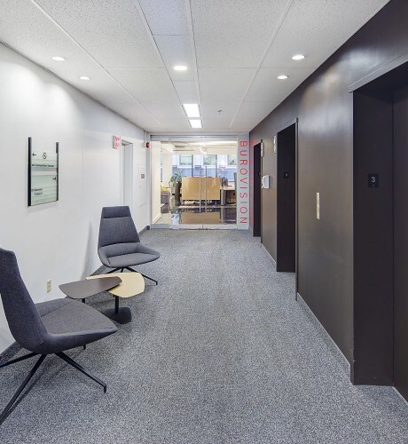 625 Av du Président-Kennedy, Montréal, QC for lease - Interior Photo - Image 3 of 14