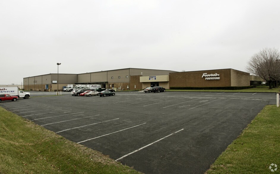 3030 Kutztown Rd, Reading, PA for lease - Building Photo - Image 3 of 6