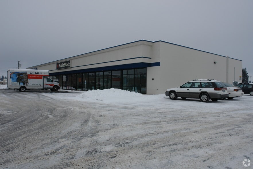 11 E H St, Deer Park, WA for lease - Building Photo - Image 2 of 9