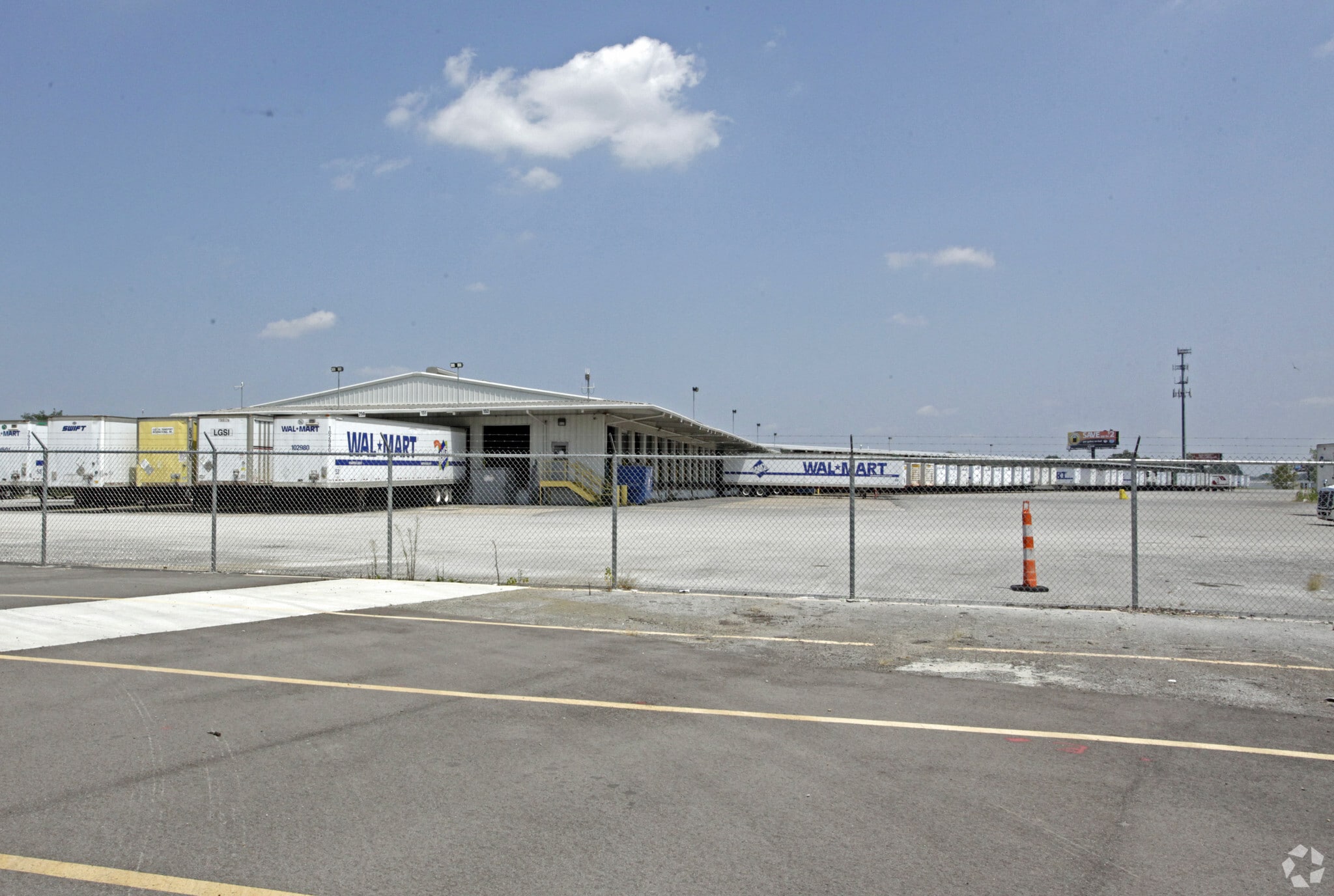 1980 Getwell Rd, Memphis, TN for lease Primary Photo- Image 1 of 4