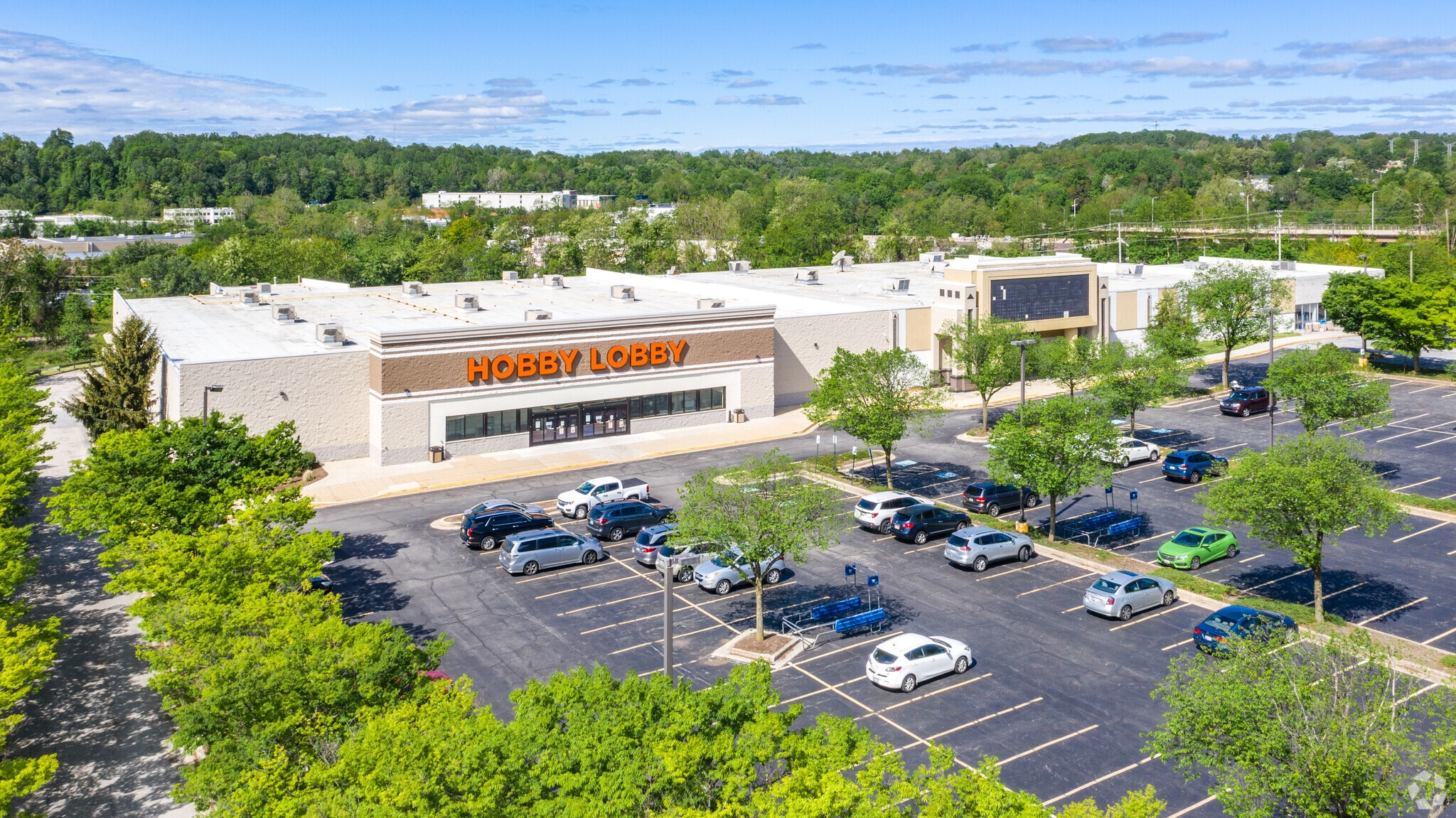 10200 Reisterstown Rd, Owings Mills, MD for lease Primary Photo- Image 1 of 8