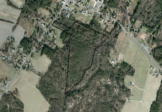 0 Gloucester Rd, Saluda, VA for sale - Primary Photo - Image 1 of 1