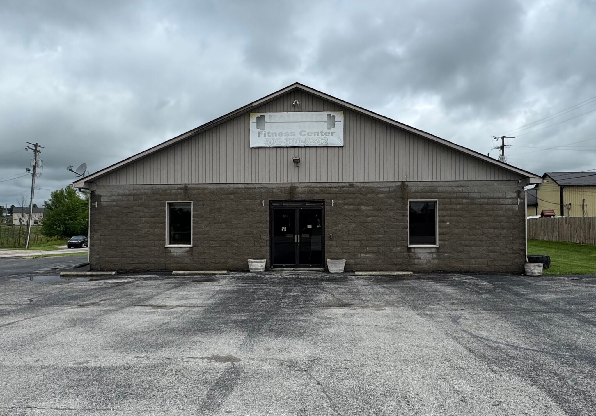 1004 Chico Dr, Lawrenceburg, KY for sale Primary Photo- Image 1 of 1