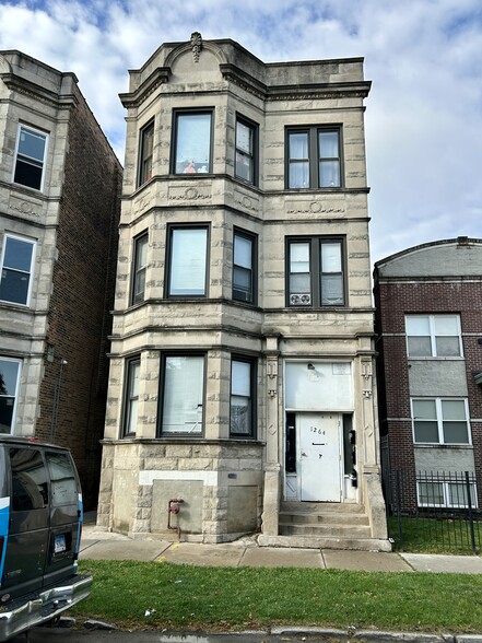 1264 S Saint Louis Ave, Chicago, IL for sale - Building Photo - Image 3 of 28