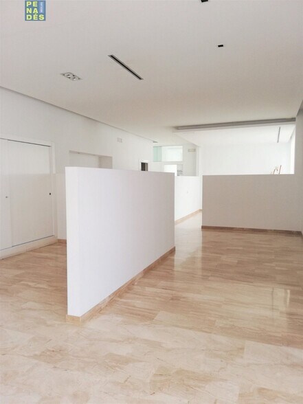 Retail in Bocairent, Valencia for sale - Building Photo - Image 1 of 7