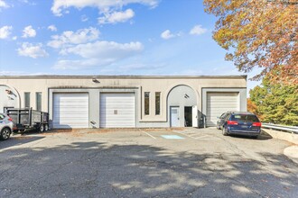 7964 Conell Ct, Lorton, VA for lease Building Photo- Image 2 of 33