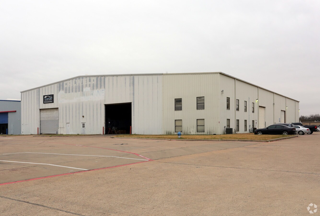 190 Industrial Blvd, McKinney, TX 75069