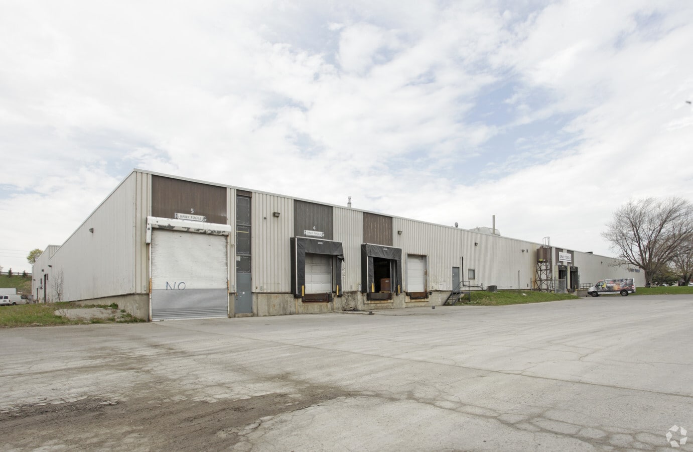 299 Orenda Rd, Brampton, ON L6T 1E8