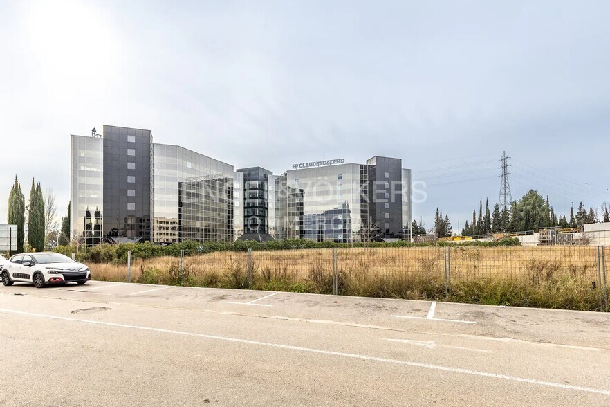 Land in Barberà del Vallès, Barcelona for sale - Building Photo - Image 2 of 4