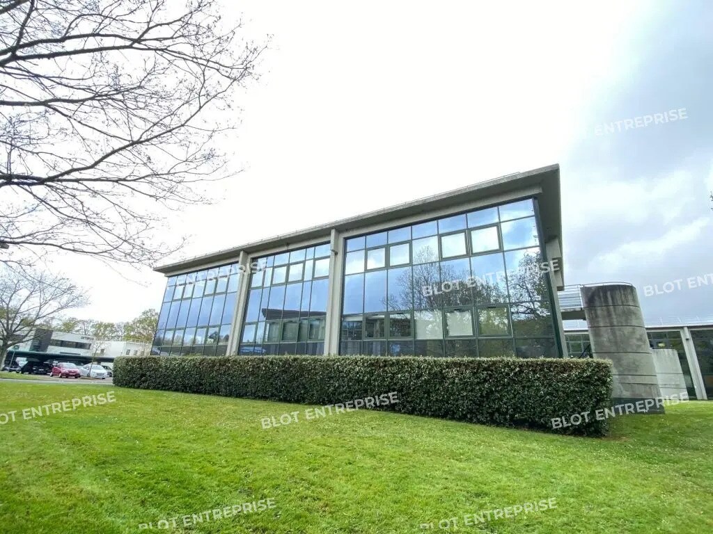 Office in Nantes for lease Building Photo- Image 1 of 11