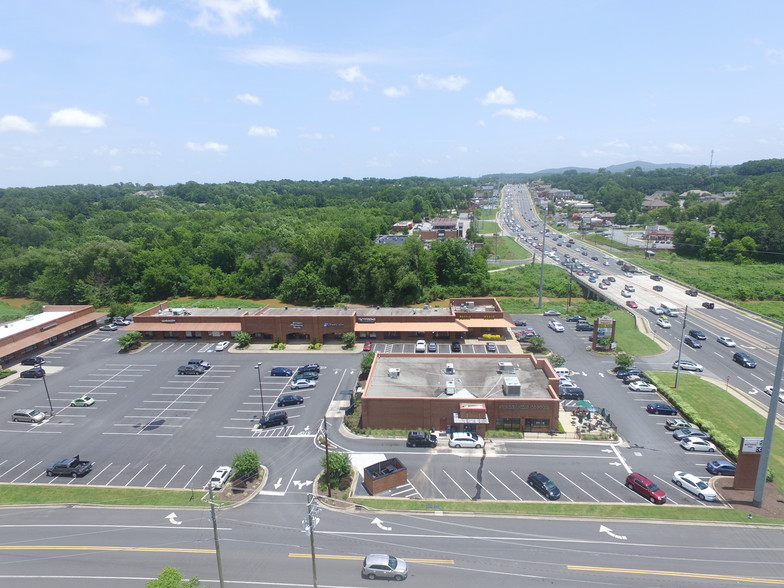 9529-9539 Hwy 92, Woodstock, GA for lease - Other - Image 3 of 7