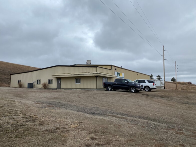 7007 15th St, Bismarck, ND for sale - Primary Photo - Image 1 of 1