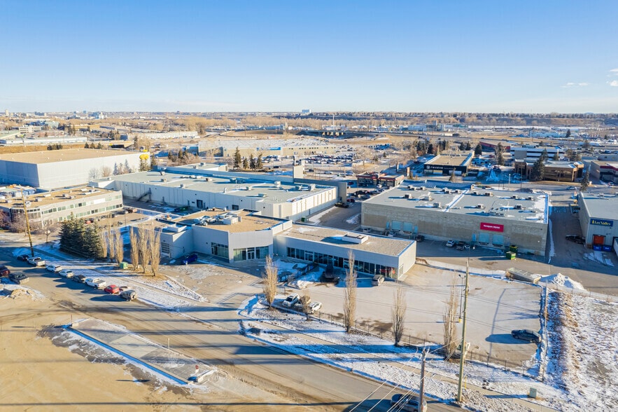 7220 Railway St SE, Calgary, AB for sale - Aerial - Image 3 of 3
