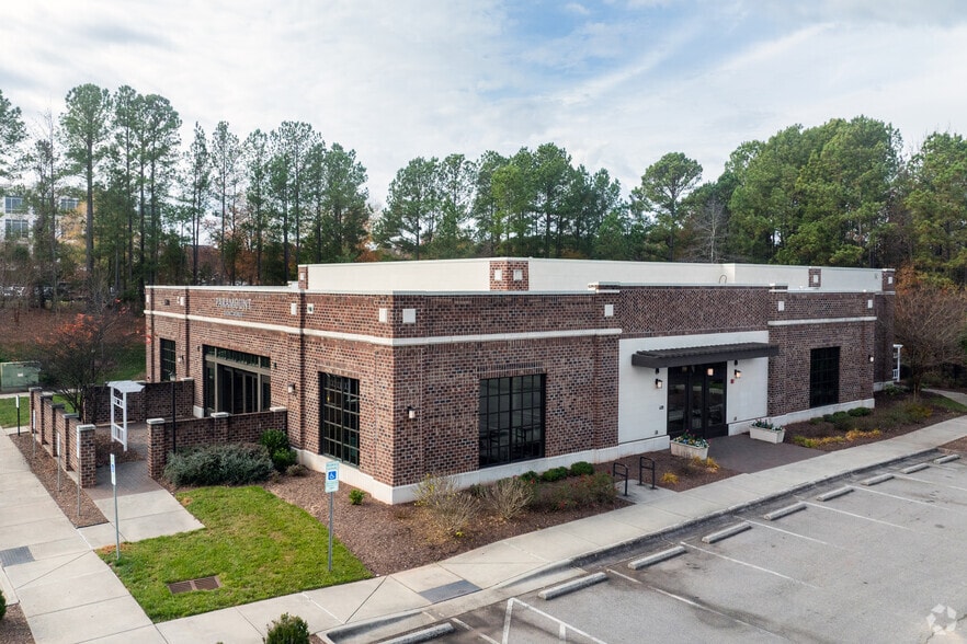5180 Paramount Pky, Morrisville, NC for sale - Building Photo - Image 1 of 20