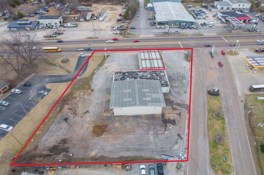 1911 S Highland Ave, Jackson, TN for lease - Building Photo - Image 3 of 24