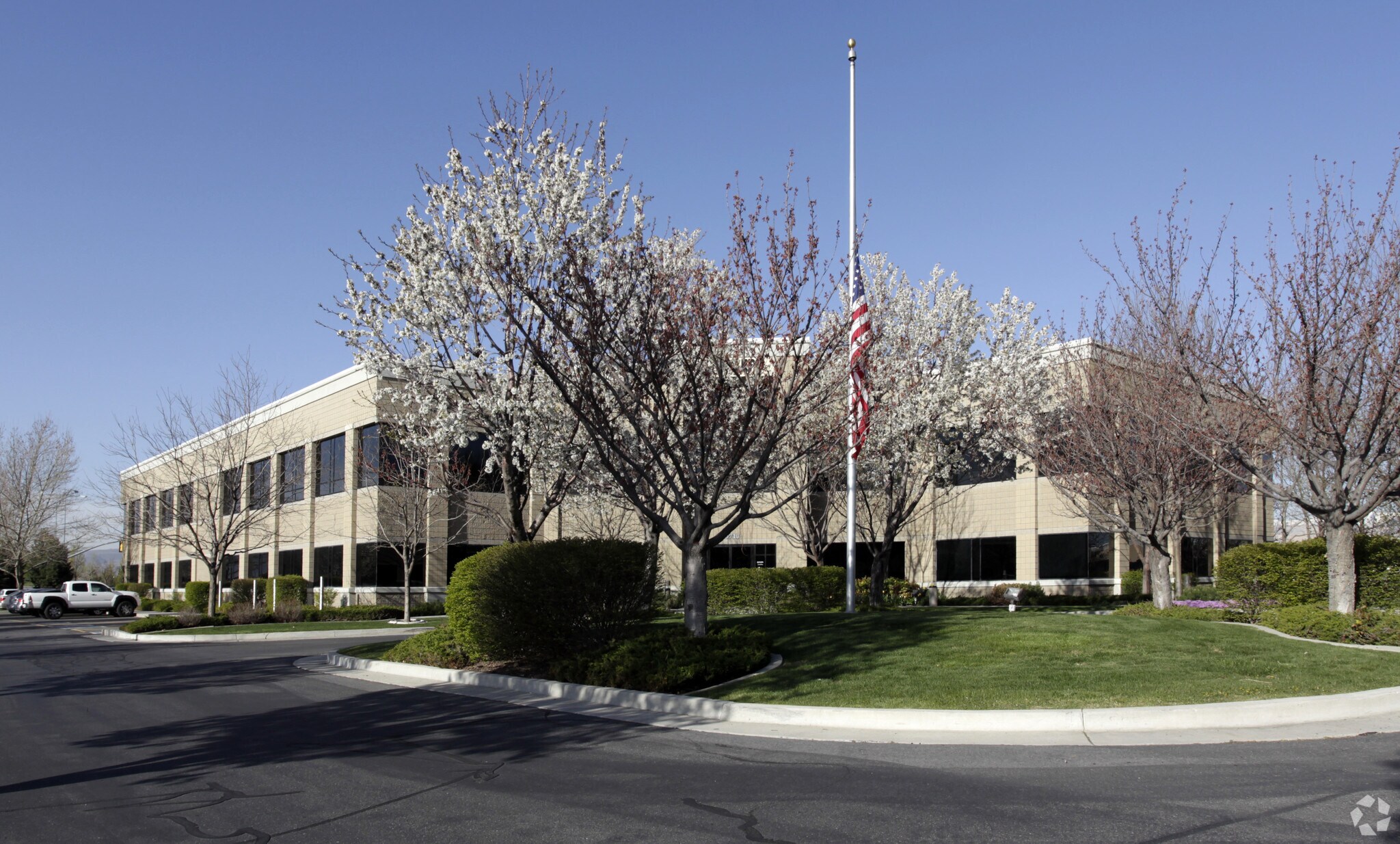 10713 S Jordan, South Jordan, UT for lease Primary Photo- Image 1 of 6