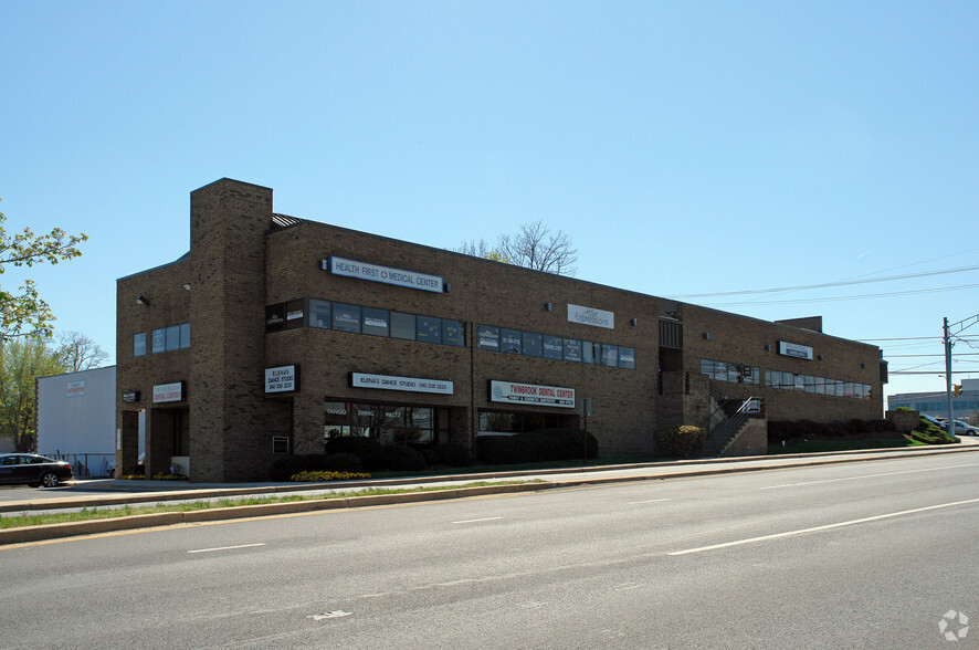 12450 Parklawn Dr, Rockville, MD for lease - Building Photo - Image 1 of 7