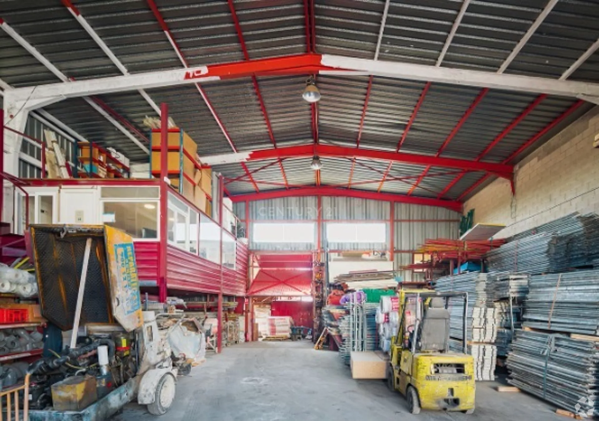 Industrial in Paracuellos De Jarama, MAD for sale Building Photo- Image 1 of 13