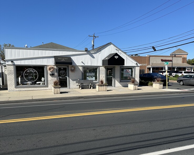 35-37 Maple St, East Longmeadow, MA for lease - Building Photo - Image 2 of 6