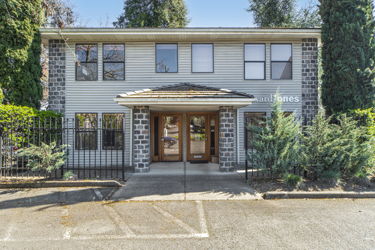 1740 Liberty St SE, Salem, OR for sale Building Photo- Image 1 of 1