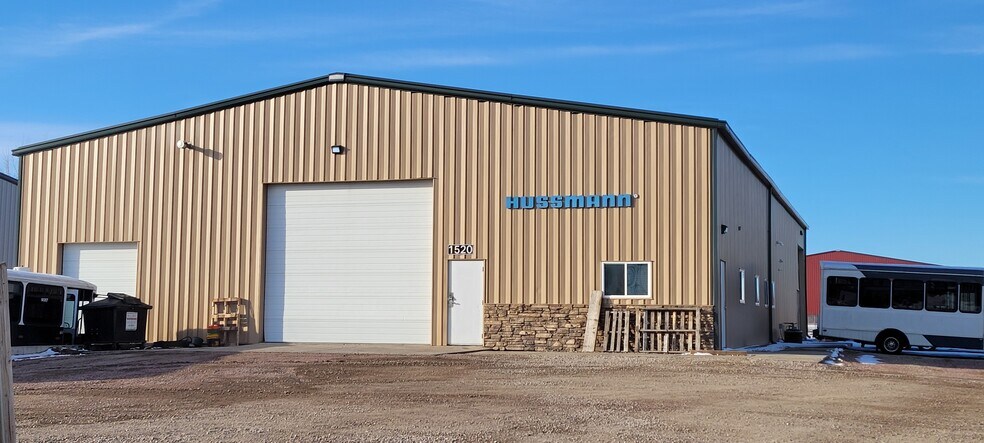 1520 Monty St, Tea, SD for sale - Primary Photo - Image 1 of 1