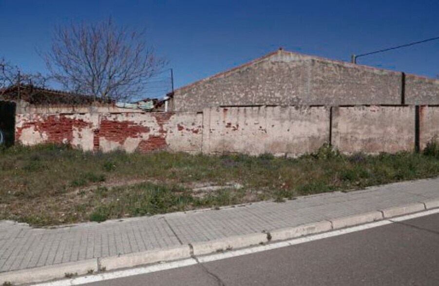 Land in Salamanca for sale - Building Photo - Image 3 of 6