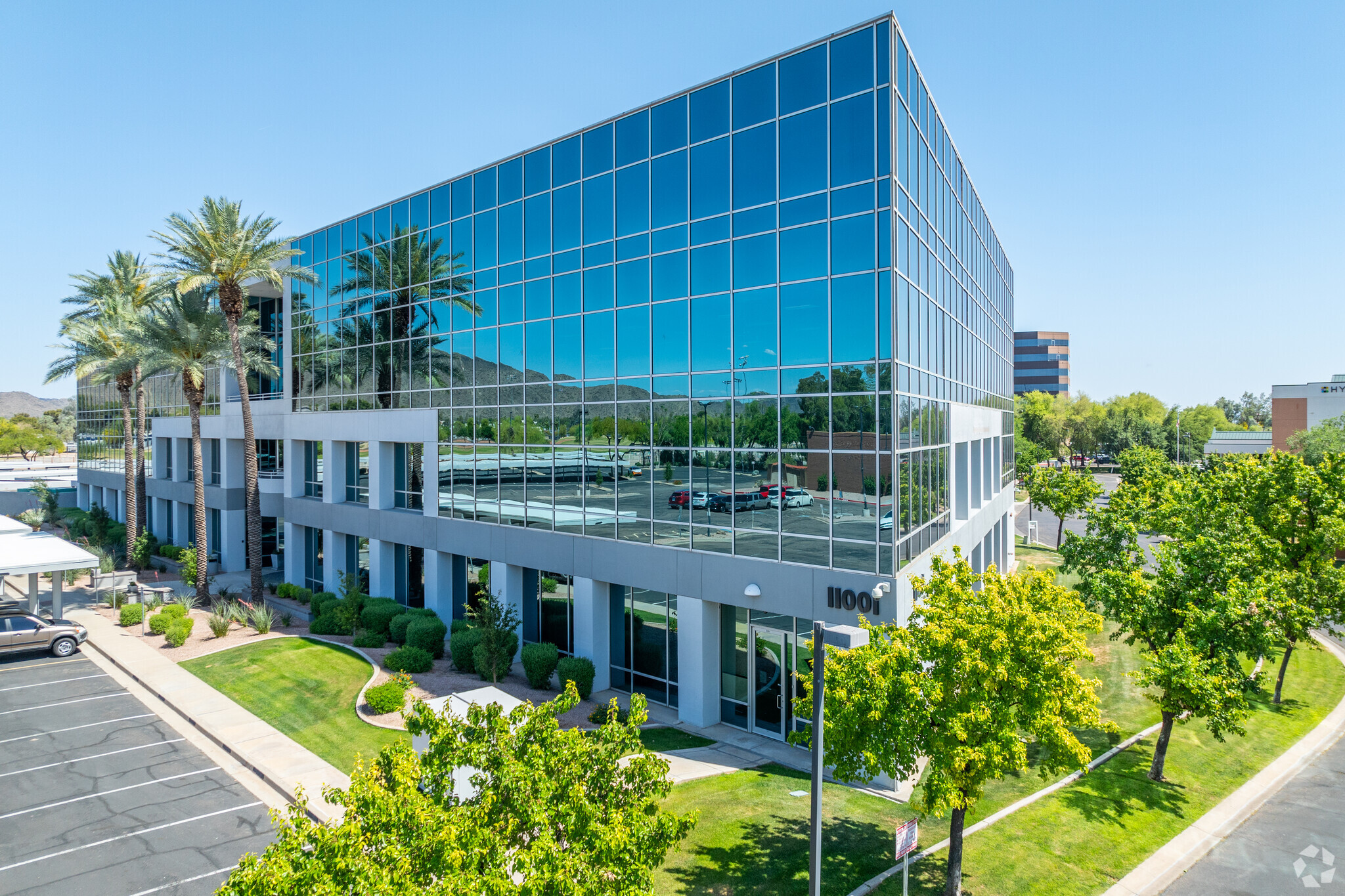 11001 N Black Canyon Fwy, Phoenix, AZ for lease Primary Photo- Image 1 of 6